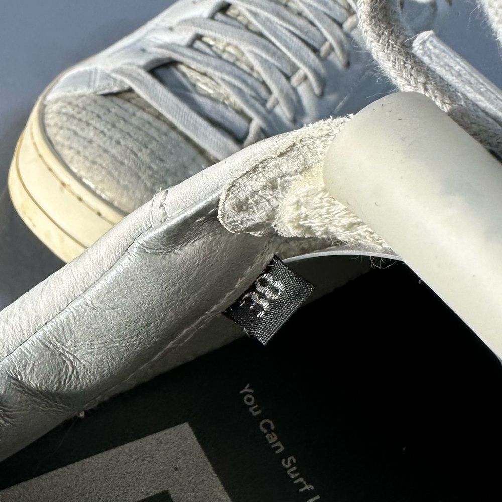 ✨ P448 John Metallic Sneakers – Women’s Size 38✨ (B-1544) - Picture 12 of 12